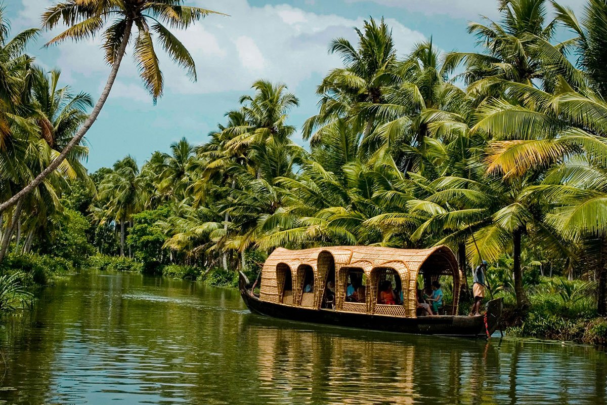 MS-Holidays-Mysuru-Kerala