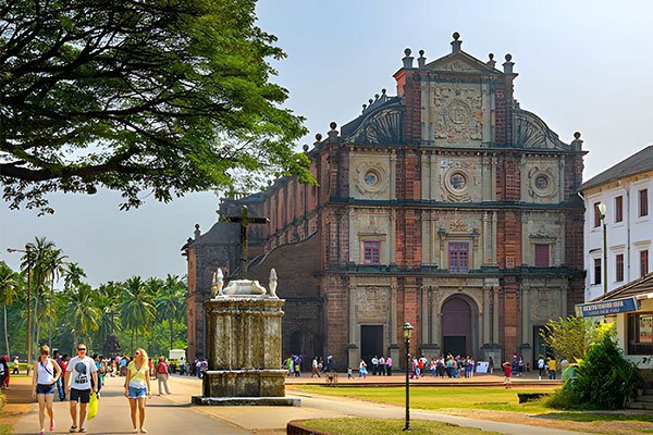 MS-Holidays-Mysuru-Basilica-of-Bom-Jesus