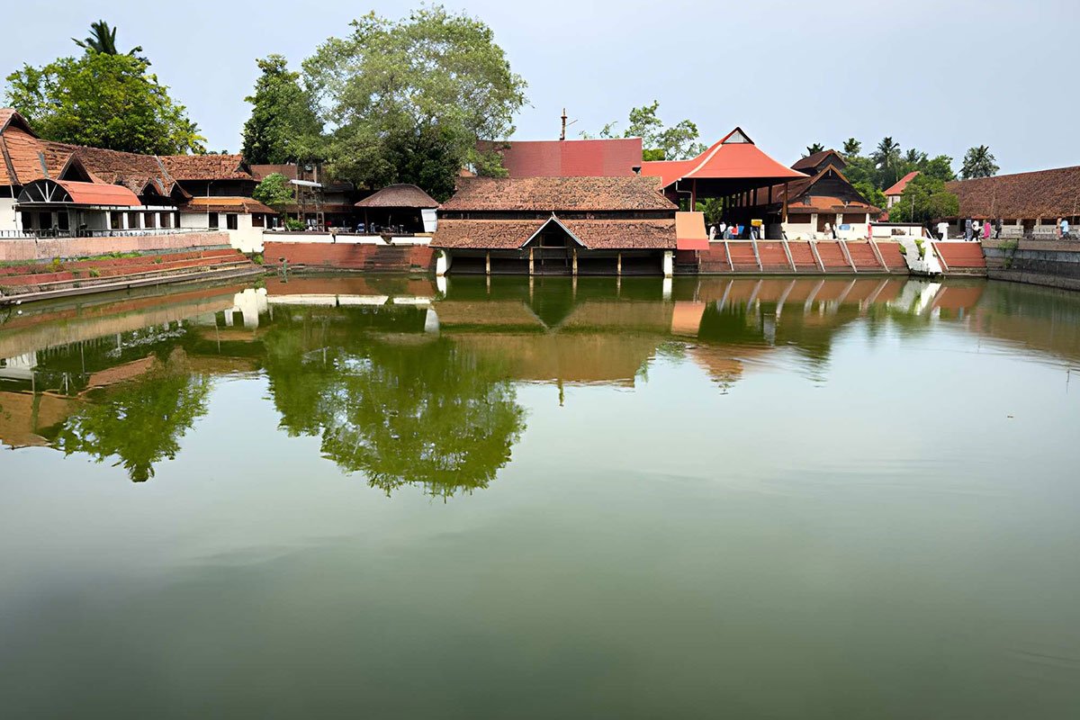MS-Holidays-Mysuru-Krishna-Temple