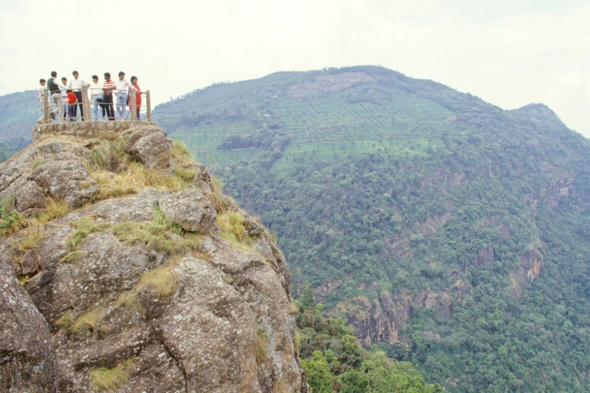 MS-Holidays-Mysuru-Lamb’s-Rock