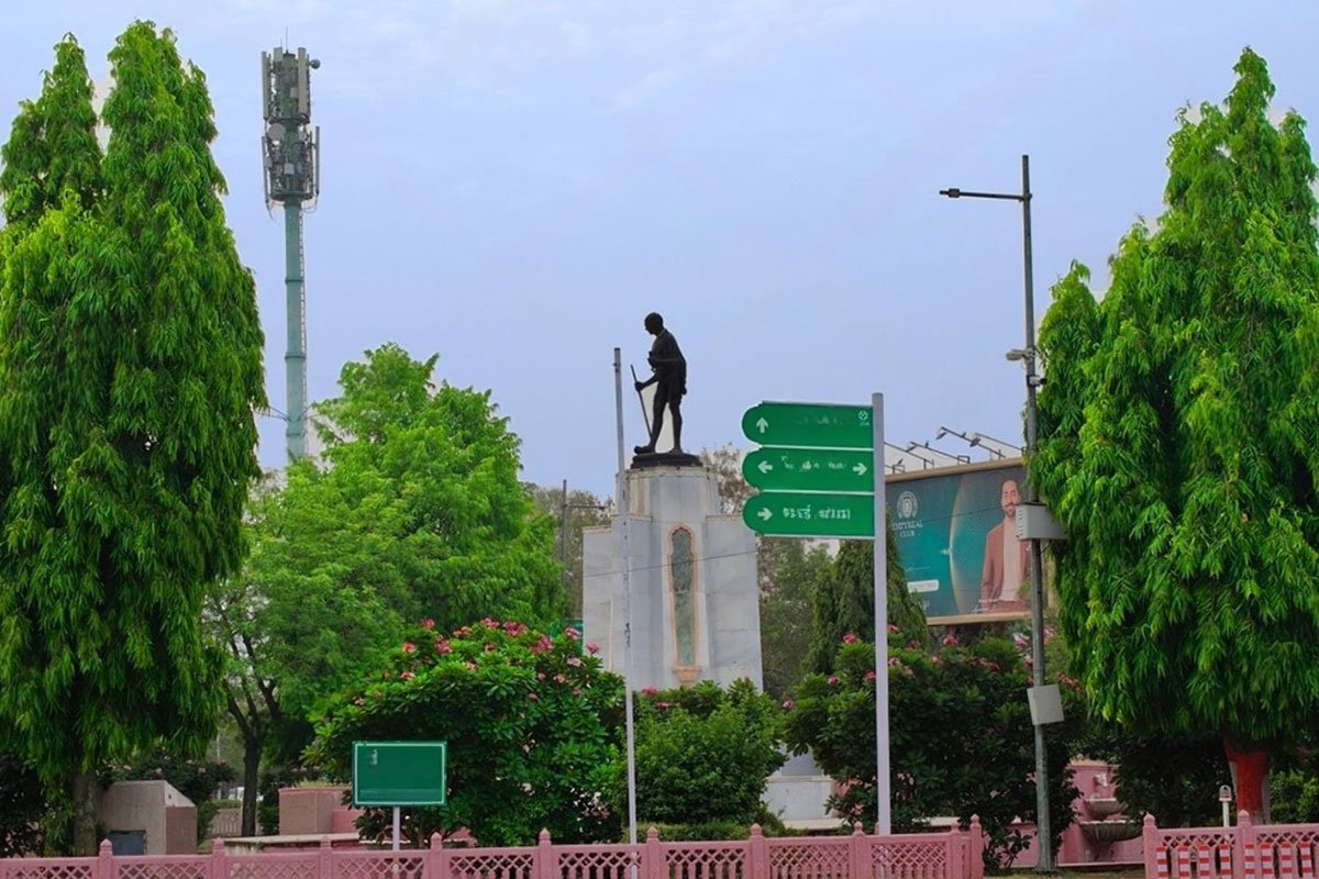 MS-Holidays-Mysuru-Mahatma-Gandhi-Circle