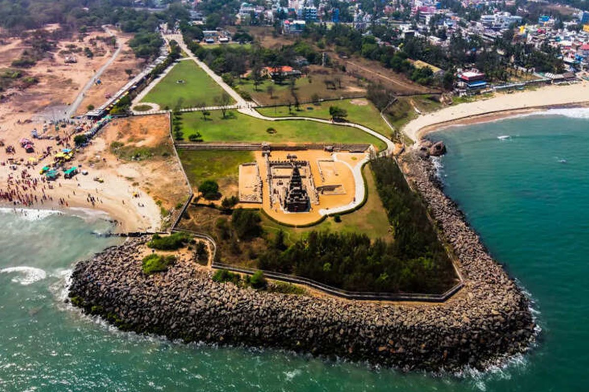 MS-Holidays-Mysuru-Seaside-temple-walkways