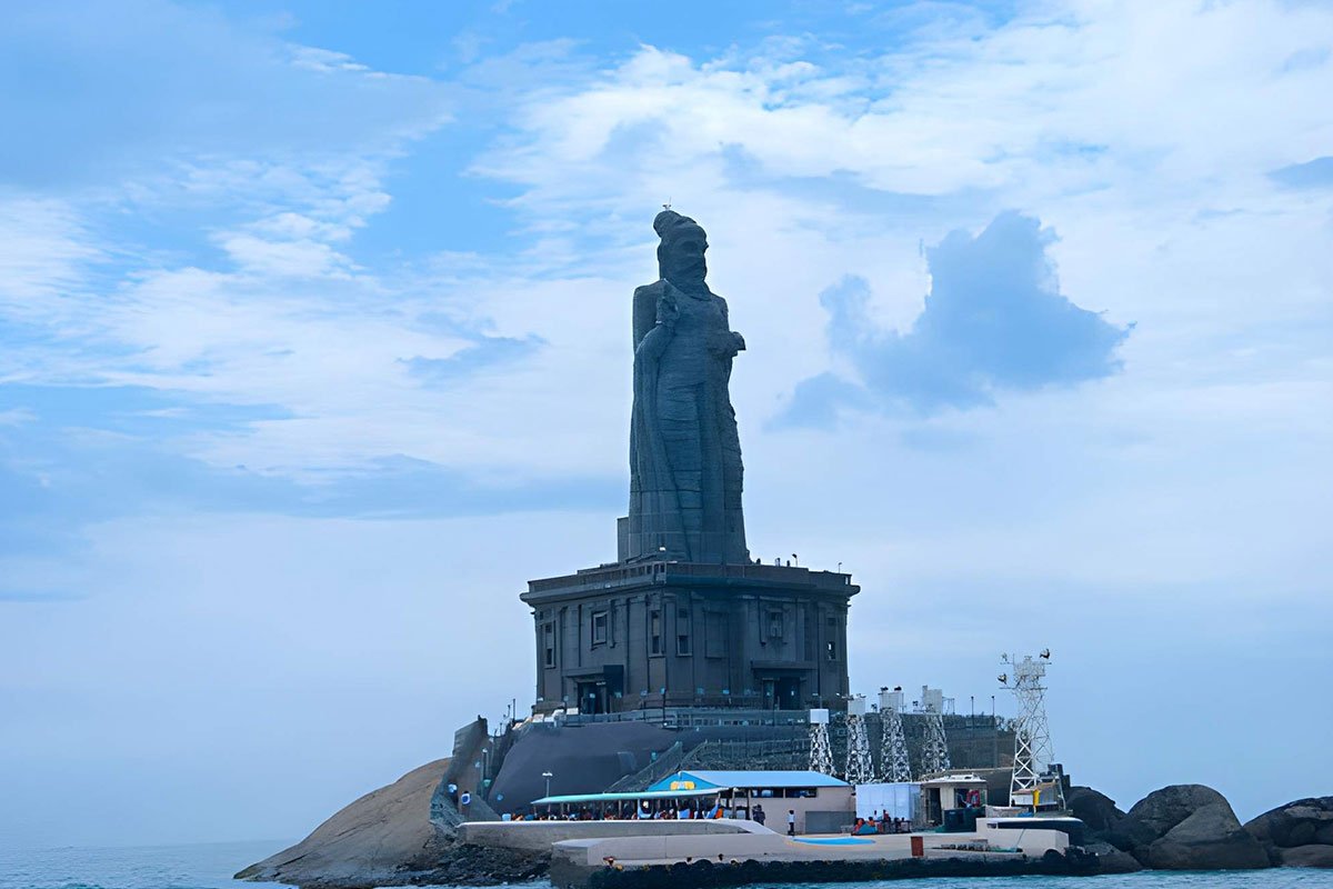 MS-Holidays-Mysuru-Thiruvalluvar-Statue