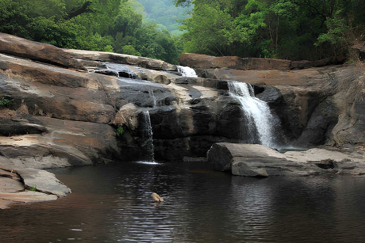 MS-Holidays-Mysuru-Thommankuthu-Waterfalls